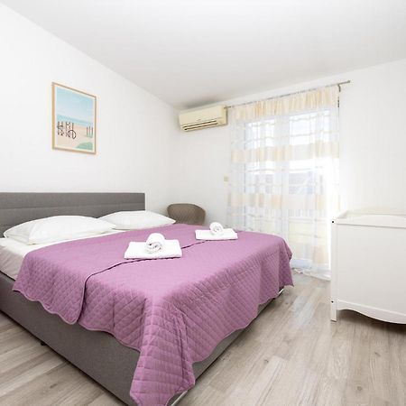 Stunning Apartment In Makarska Dış mekan fotoğraf