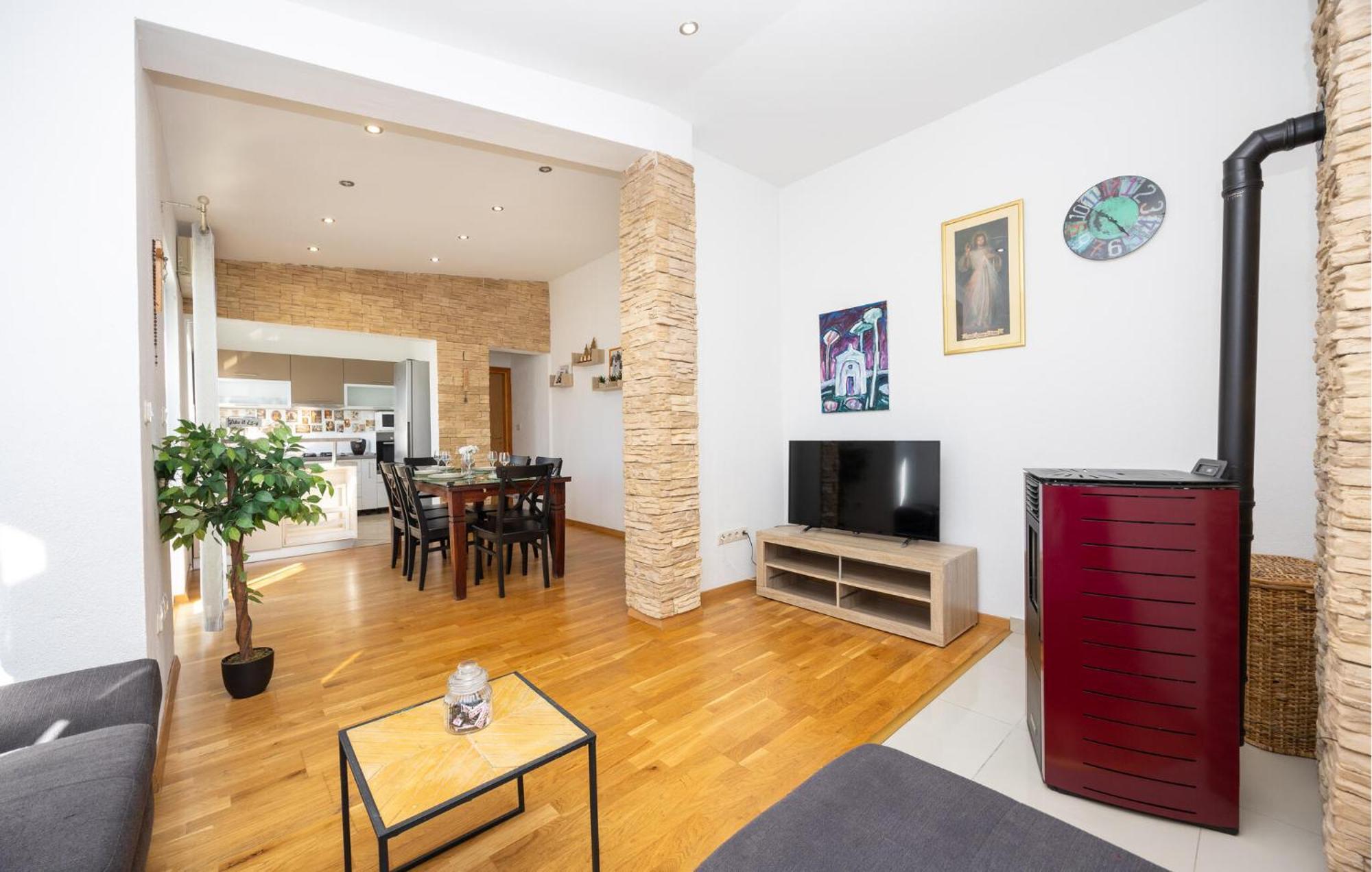 Stunning Apartment In Makarska Dış mekan fotoğraf