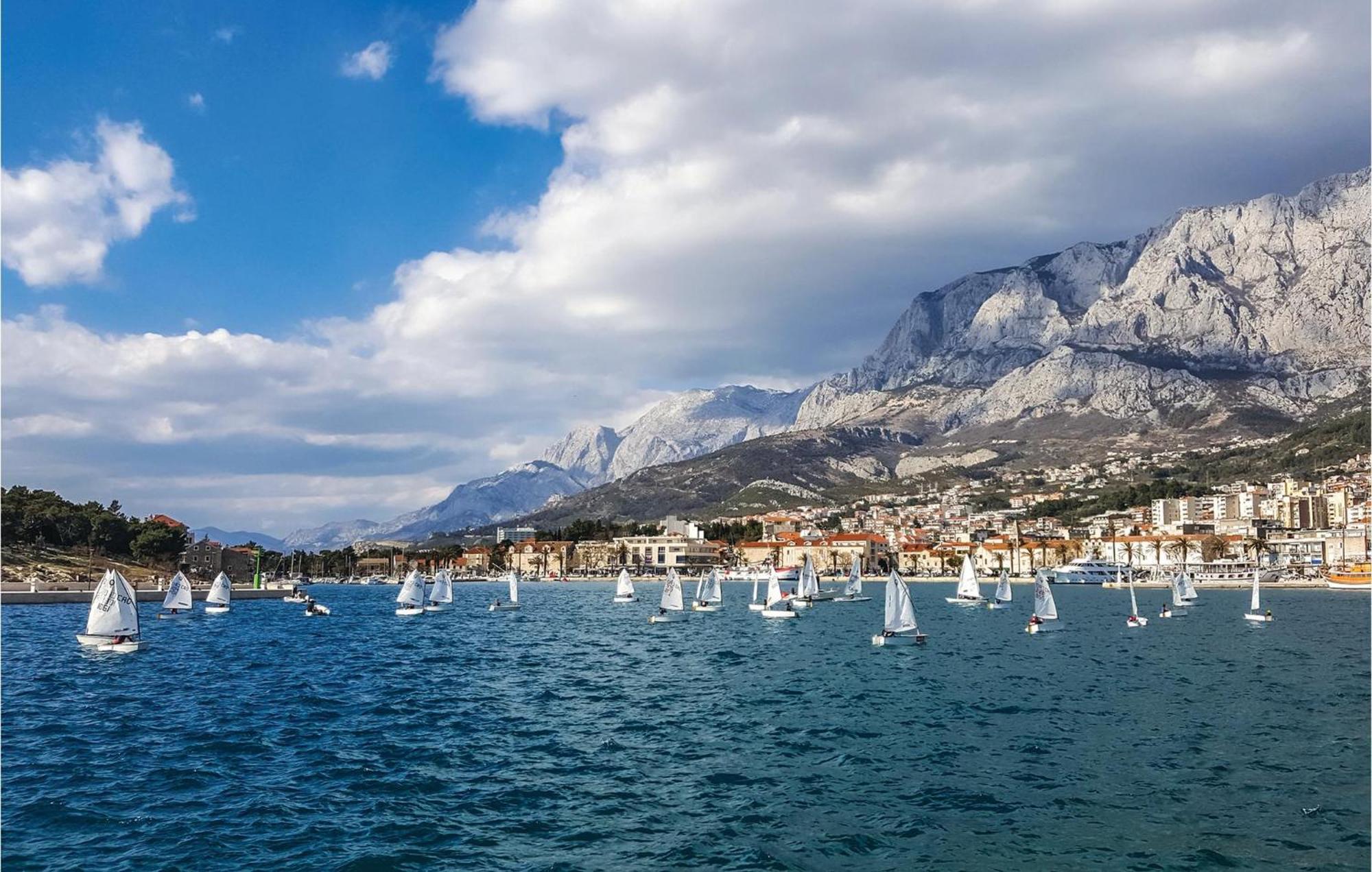 Stunning Apartment In Makarska Dış mekan fotoğraf