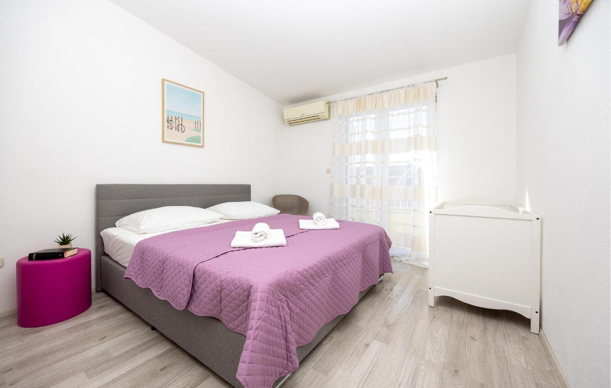 Stunning Apartment In Makarska Dış mekan fotoğraf